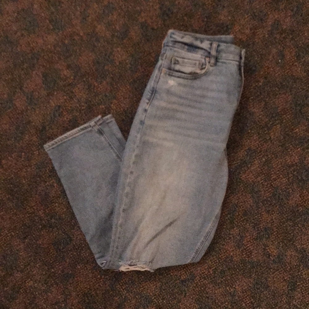 American Eagle Curvy Mom Jeans